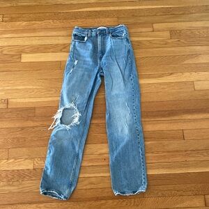 Abercrombie & Fitch- The 90’s Straight Ultra High Rise Jeans